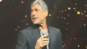 وائل كفوري يشعل حفل أبوظبي بأغانيه القديمة والجديدة في ليلة ساحرة