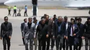 نيويورك تايمز: مسؤولون غربيون يطالبون نتنياهو بوقف هجمات لبنان لتجنب انسحاب إيران من المفاوضات