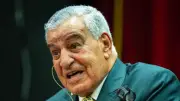 زاهي حواس يبهر المجتمع الأمريكي بأسرار توت عنخ آمون في نيويورك