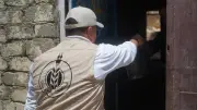 بيت الزكاة ينهي توزيع لحوم الأضاحي على آلاف الأسر بالمحافظات