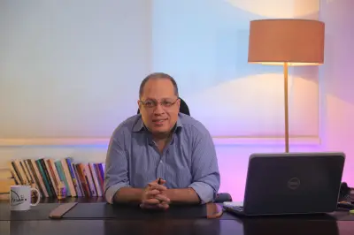 نقطة ومن أول السطر: أمريكا وإيران حرب حقيقية أم مسرحية سياسية؟