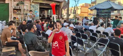 شاشات عملاقة وهواتف منتظرة: أسيوط تستعد لمؤازرة منتخب مصر أمام الأرجنتين