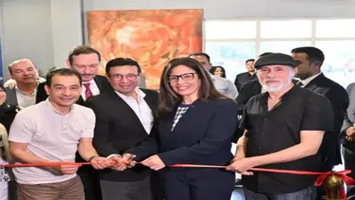 وزيرة الثقافة تفتتح معرض 30 يونيو بمركز الهناجر احتفاء بالذكرى الـ13