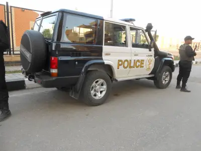 كشف ملابسات قيادة طفل لسيارة ربع نقل تعمل في جمع القمامة بالمعادي