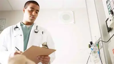 نقابة الأطباء تطلق الميثاق الوطني لتعزيز الرعاية الآمنة والكريمة أثناء الحمل والولادة
