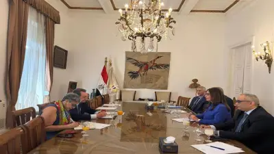 مصر وفرنسا تبحثان تعزيز التعاون الثقافي وإقامة حفلات موسيقية في باريس
