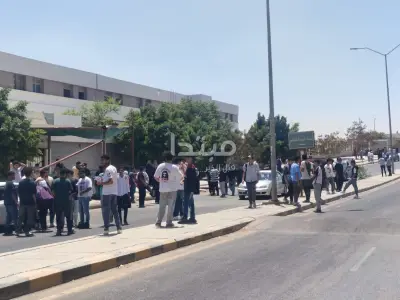 الانجليزي يثير الجدل: طلاب الثانوية العامة بين الارتياح والشكوى من صعوبة الامتحان