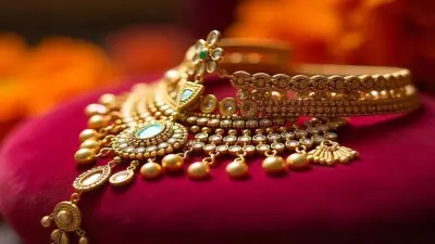 سعر الذهب عيار 21 اليوم الجمعة 3-7-2026 في مصر يسجل 5810 جنيهات للشراء