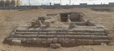 لسان ذهبي وعين حورس: اكتشاف أثري مذهل يعيد كتابة تاريخ مارينا العلمين