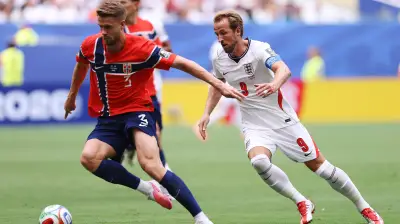 ملعب ميامي يشهد أول تكريم رسمي من الفيفا لنجم جنوب أفريقيا الراحل جايدن آدامز