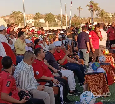 محافظ المنيا ورئيس الجامعة يتقدمان جماهير الفراعنة لمؤازرة المنتخب أمام الأرجنتين