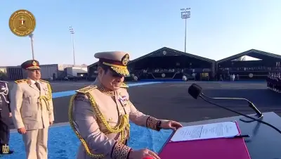 الرئيس السيسي يوقع وثيقة تدشين مقر القيادة الاستراتيجية للدولة