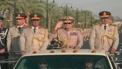 الرئيس السيسي يرتدي الزي العسكري 5 مرات منذ توليه الرئاسة