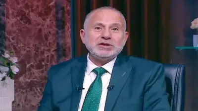 أستاذ طب نفسي: الزهايمر ليس وراثيًا كليًا ولا داعي للقلق الأسري