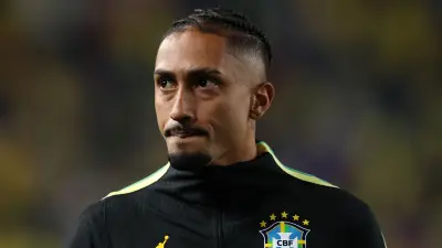 رافينيا يتجاهل تحذيرات برشلونة ويعود للتدريبات منفرداً ليلحق بنصف نهائي المونديال