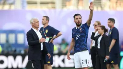 ريان شرقي يتجاهل ديشامب بعد مباراة فرنسا والسويد في مونديال 2026
