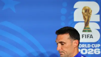 سكالوني: أتمنى النهائي أمام ميسي وصلاح ليس الخطر الوحيد