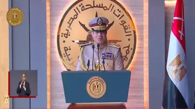 السيسي يوجه التحية للشهداء ويؤكد دورهم في صنع أمن مصر واستقرارها