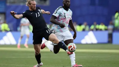 جماهير أمريكا تهاجم تيم ريام بعد الخسارة الثقيلة أمام بلجيكا 4-1 في المونديال