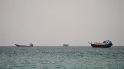 وول ستريت: فائض النفط يضعف أوراق إيران التفاوضية