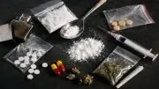 الإدارية العليا: تعاطي المخدرات يستوجب العقاب حتى مع ادعاء العلاج