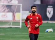 الأهلي يتراجع عن إعارة أحمد رضا ويمنحه فرصة جديدة