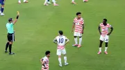 الاتحاد البرازيلي يرد على ترامب ويدعم حكمه رافائيل كلاوس