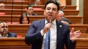 وكيل اقتصادية النواب يطالب بخطة وطنية للحد من هجرة الأطباء وتحسين التدريب الإكلينيكي