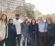 إلهام شاهين تحتفل بانتهاء تصوير فيلم الحافي بحضور نجوم الفن