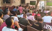 أجواء حماسية في أحد مقاهي المريوطية لمتابعة مباراة مصر ضد الأرجنتين