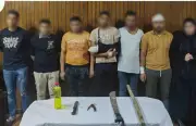 معاكسة فتاة تشعل مشاجرة بالأسلحة البيضاء وزجاجات البنزين في الإسكندرية
