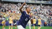 مبابي ينفرد برقم استثنائي في تاريخ كأس العالم لم يحققه حتى ميسي