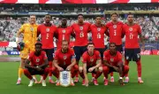 تأجيل مباراة المكسيك وإنجلترا في كأس العالم ساعة بسبب العواصف الرعدية