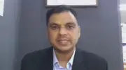 محلل باكستاني: اتفاق إيران وعُمان حول مضيق هرمز خطوة مهمة للاستقرار