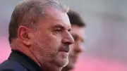 بوستيكوجلو يبدأ مهمته مع النصر بتأكيد الاحترام المتبادل مع اللاعبين