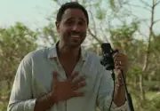رامي عاشور يطرح أجمل إنسانة من كلماته وألحانه فيديو