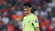 ياسين بونو يتحدى ماضيه الكندي بعد تأهل المغرب لمواجهة كندا في كأس العالم